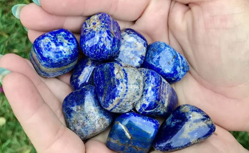 lapis lazuli healing properties