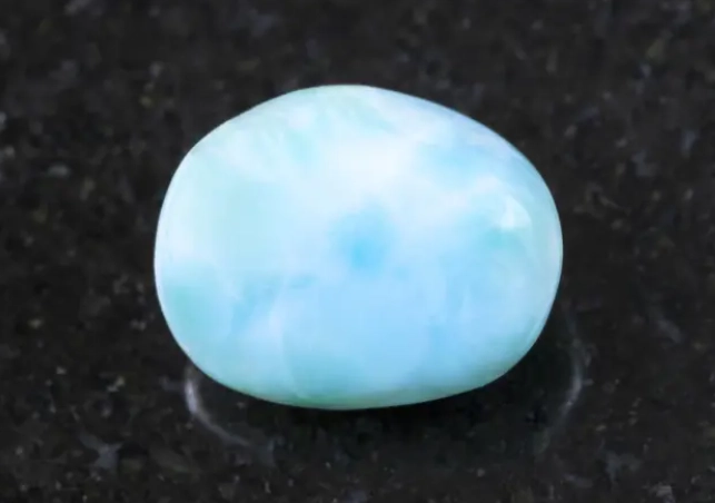 Larimar uses
