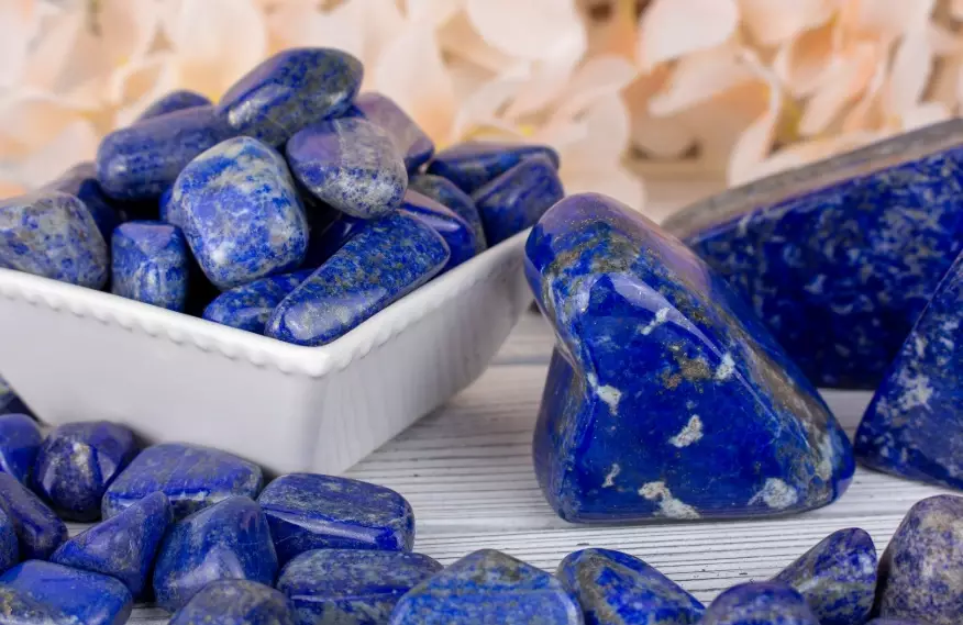 benefits of lapis lazuli