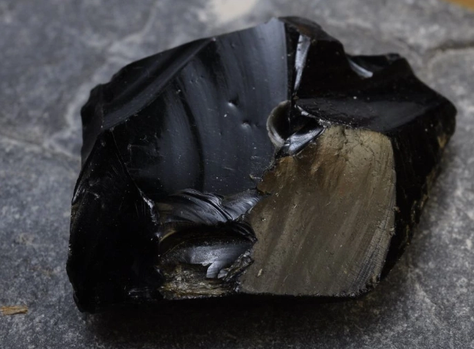 obsidian spiritual meaning