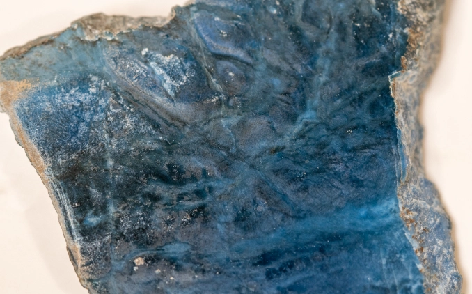 how to identify blue jade