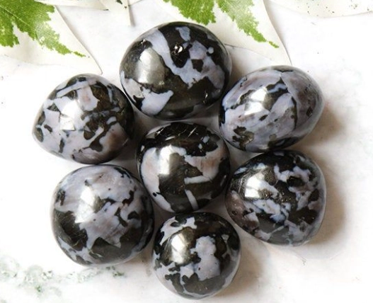 Indigo gabbro healing properties