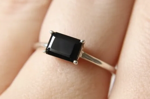 Black Onyx contraindications Black Onyx contraindications