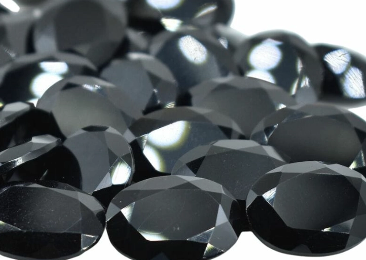 Who cannot wear Black Onyx Who cannot wear Black Onyx