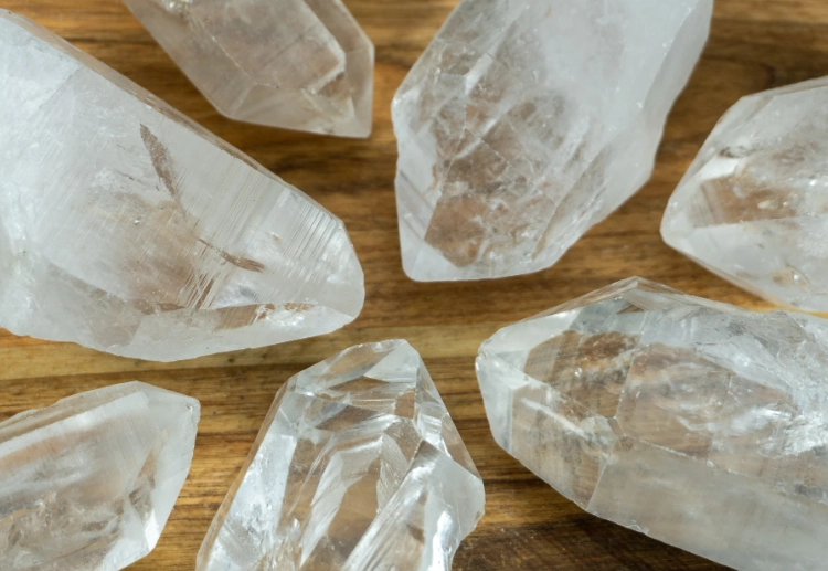 quartz protection properties