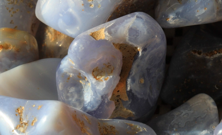 how to buy blue chalcedony