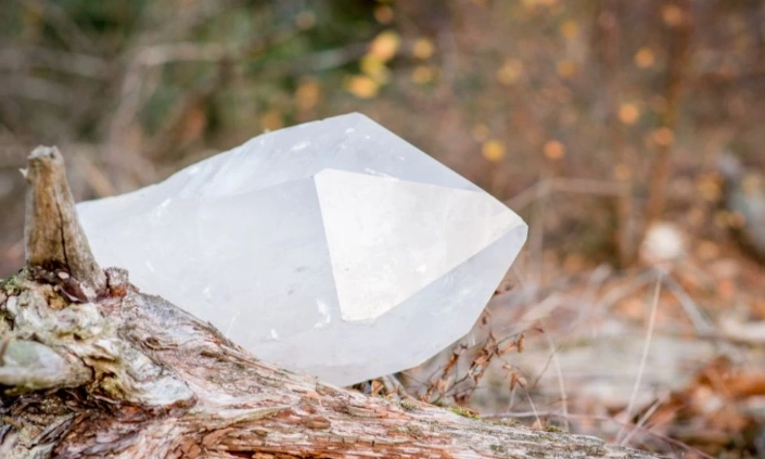 clear quartz healing