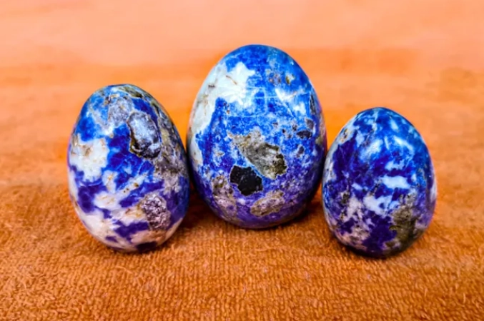 sodalite crystal benefits sodalite crystal benefits