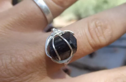 is black tourmaline safe for everyone is black tourmaline safe for everyone