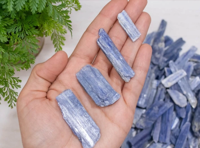 kyanite healing properties