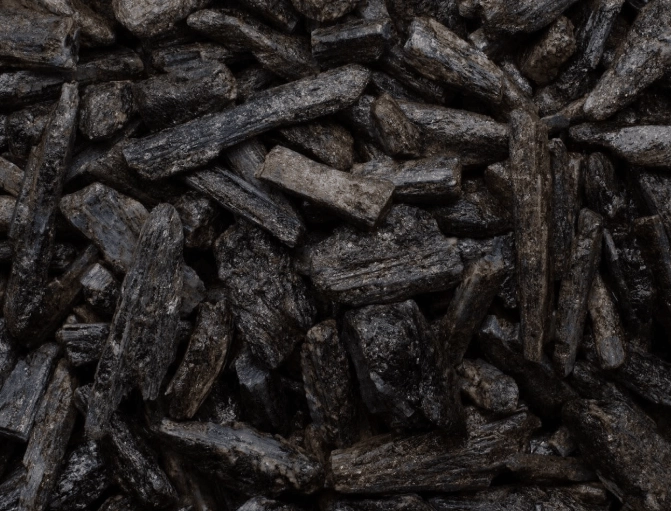 black kyanite meaning