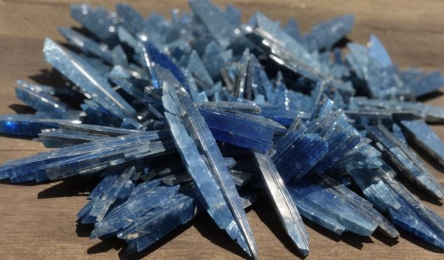 kyanite properties