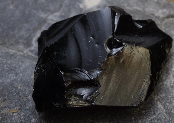 black obsidian meaning