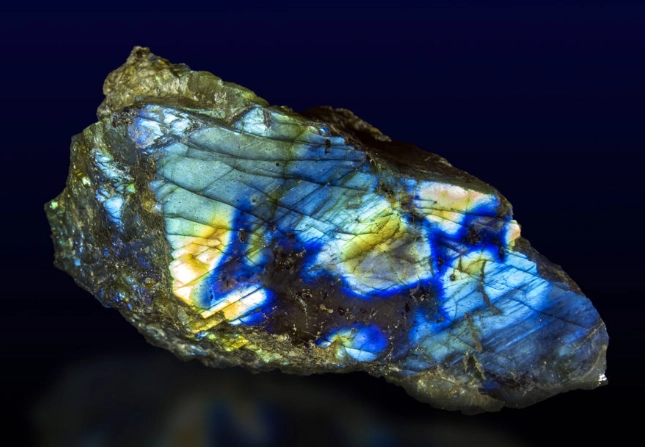 labradorite healing properties
