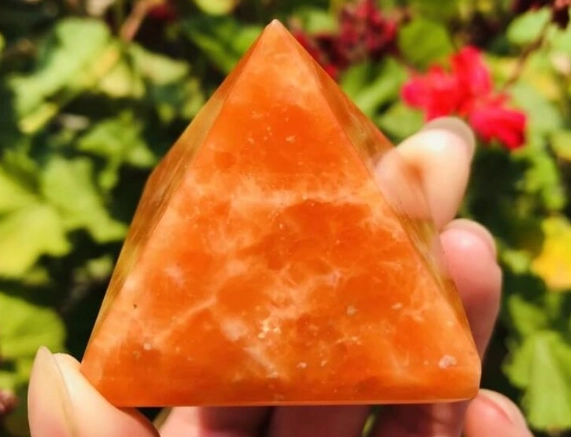 how to identify sunstone