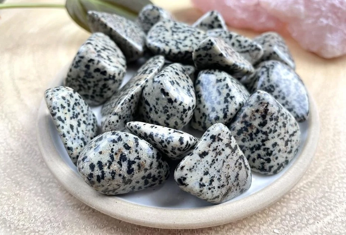 dalmatian jasper healing properties