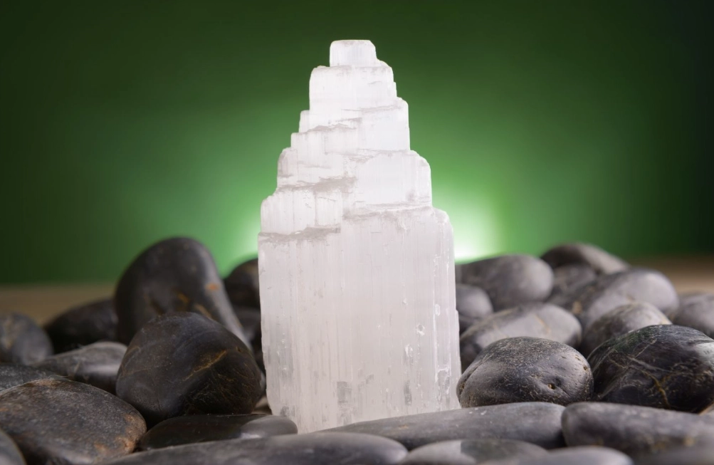 selenite crystal benefits