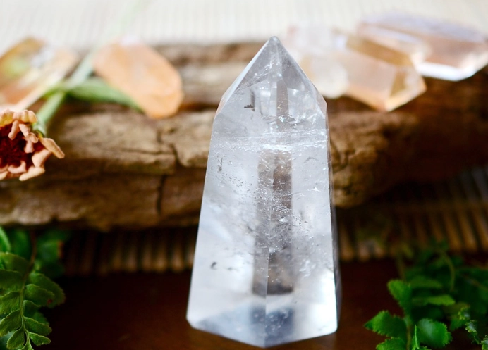 clear quartz healing properties