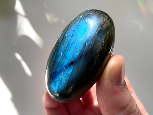 metaphysical properties of labradorite