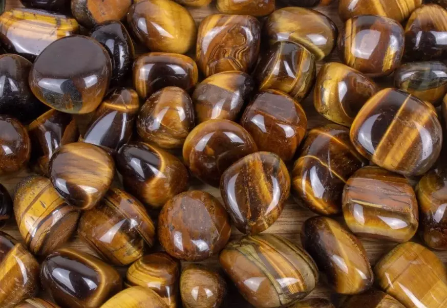 Does Tigers Eye attract money?