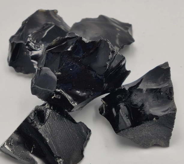 black obsidian uses