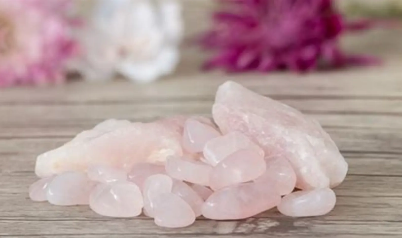 pink quartz meaning pink quartz meaning