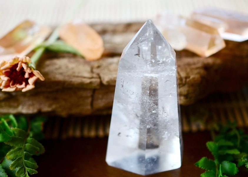 clear quartz healing properties clear quartz healing properties