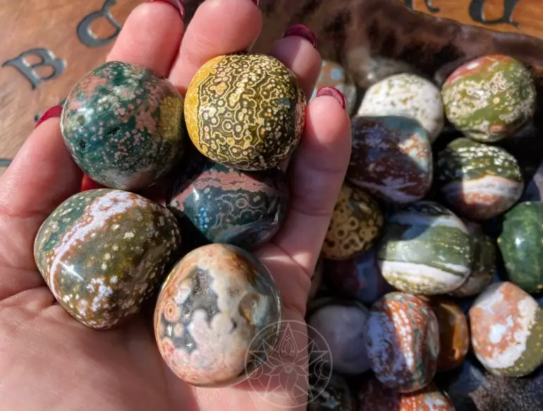 how to use jasper crystals