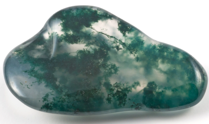 Who should not wear moss agate?
