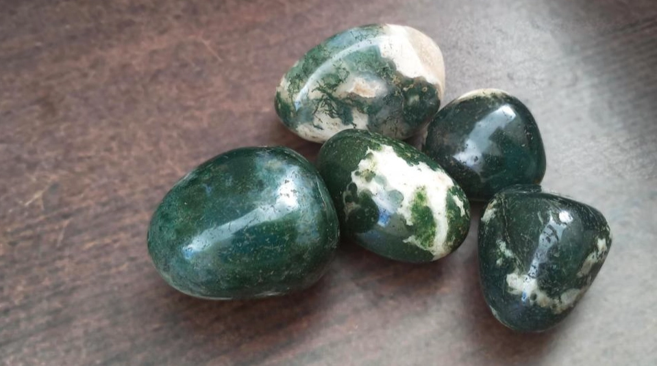 what is green moss agate good for what is green moss agate good for