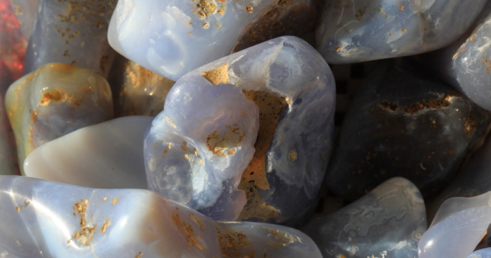 What is blue Chalcedony good for?
