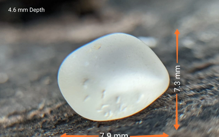 uncut white sapphire uncut white sapphire