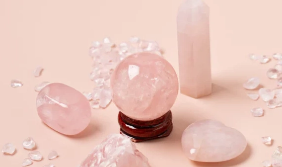 rose quartz healing properties