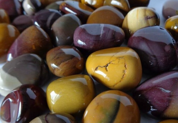 Mookaite Jasper grounding