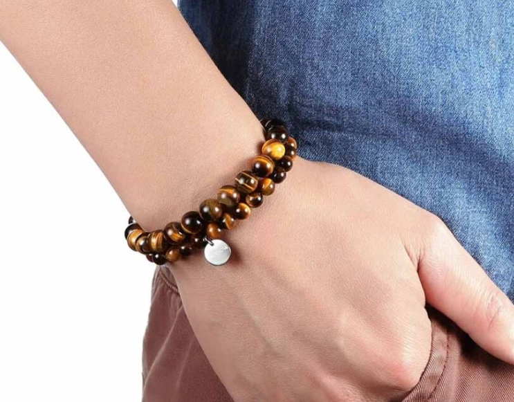 Who should not wear tiger eye stone?